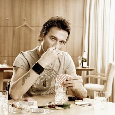 https://www.showbiz.cz/files/gallery/35/356d46dce9c6da2bdb512eb1f93c58d81312546998.jpg