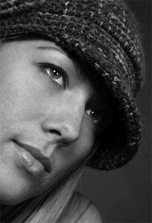 https://www.showbiz.cz/files/gallery/37/37e2ccb3115c42a0d6dd65d25fdcd8851312586149.jpg