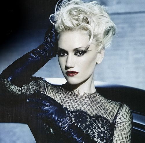 https://www.showbiz.cz/files/gallery/38/3853a4b9b23b3acd520ff7cb8e1d78cb1312492902.jpg
