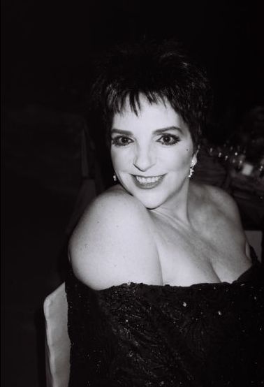 https://www.showbiz.cz/files/gallery/3f/3ffab49d9ecab54aa69f5c12d46f80161312484084.jpg