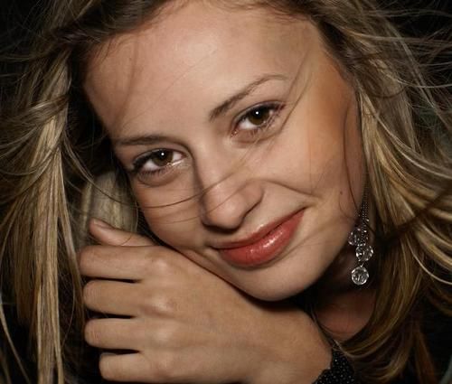 https://www.showbiz.cz/files/gallery/41/41774bdfaf1f99affcc877708777734b1312477919.jpg