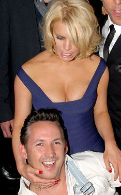 https://www.showbiz.cz/files/gallery/4a/4a9fc7d3cc6d9a51ae935e7f28b7f1da1312473448.jpg
