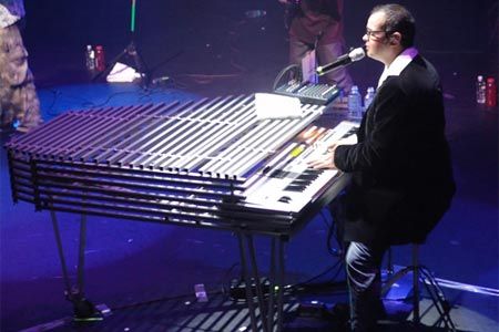 https://www.showbiz.cz/files/gallery/4c/4ce0f05f1f9e1e870483646942fef27f1312529568.jpg