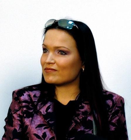 https://www.showbiz.cz/files/gallery/56/56a5d8bb6caa3f05708810065e0dcc481312568513.jpg