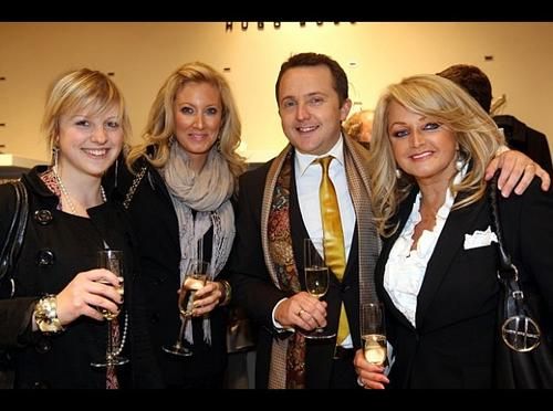 https://www.showbiz.cz/files/gallery/57/571063f7e6a1bb866336789a54d5d44f1312479521.jpg