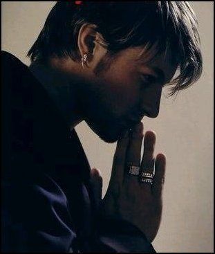 https://www.showbiz.cz/files/gallery/5b/5b0acf973fc6320e7ff8fb5502613caa1312584099.jpg
