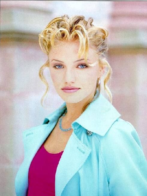 https://www.showbiz.cz/files/gallery/5e/5eeb0d9ada15a6552bb5c45d03f3235f1312561971.jpg