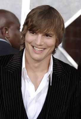 https://www.showbiz.cz/files/gallery/68/689b5f518537a13ffceb8028ac1915aa1312563379.jpg
