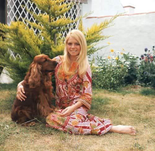 https://www.showbiz.cz/files/gallery/6f/6f4da1a6453223e3cdabbdcf714917ca1312493315.jpg