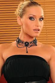 https://www.showbiz.cz/files/gallery/74/747f583b76cd2e27dbdeaa03ec8db9f4.jpg