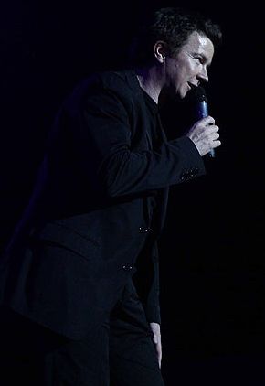 https://www.showbiz.cz/files/gallery/79/79c3beb3aaad4fe5bf1d9446017fbf631312487483.jpg
