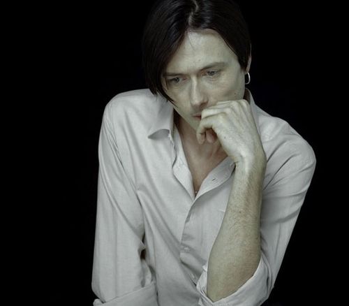 https://www.showbiz.cz/files/gallery/89/89a51c8f77630fb6d92425b1ee635af41312473200.jpg