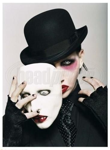 https://www.showbiz.cz/files/gallery/8a/8a7b83c8a201ffc9e312b316522861371312569711.jpg