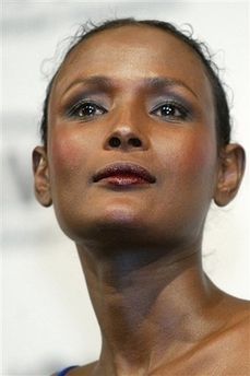 https://www.showbiz.cz/files/gallery/8d/8dba8564305e3e07c01188b16896a65f1312526915.jpg