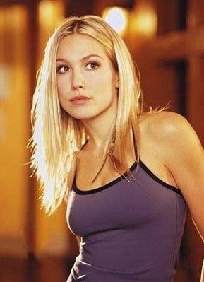 https://www.showbiz.cz/files/gallery/8f/8f541fb4b031c40d5594ce0eca952abb1312548478.jpg