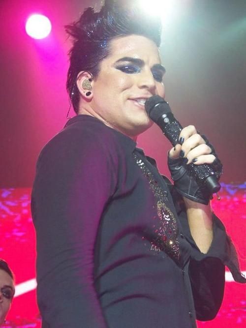 https://www.showbiz.cz/files/gallery/8f/8f5bbdde78a1a91db77dbdfaac5d226c1312543300.jpg