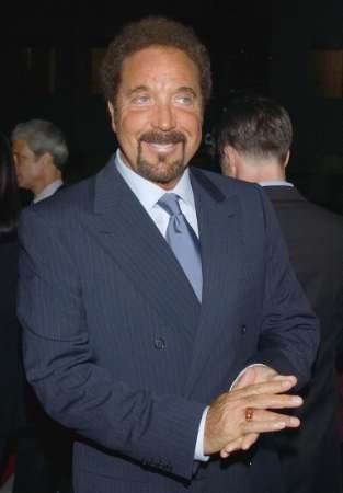 https://www.showbiz.cz/files/gallery/92/923316cec2cfdd265da8069e1172292b1312527300.jpg
