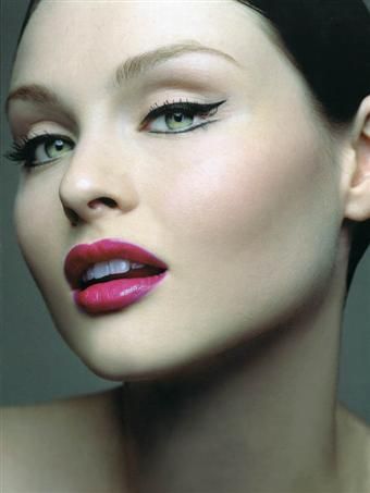 https://www.showbiz.cz/files/gallery/9e/9eb36d9ff64a0836a42b59e3e6ad7b491312530638.jpg