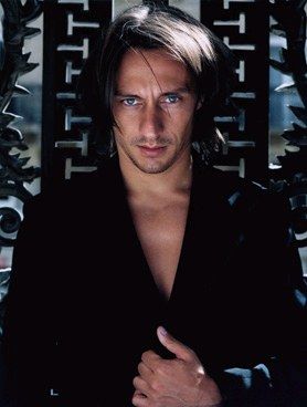 https://www.showbiz.cz/files/gallery/a5/a5a43f23b5d818810d2882d8eaa914971312570824.jpg