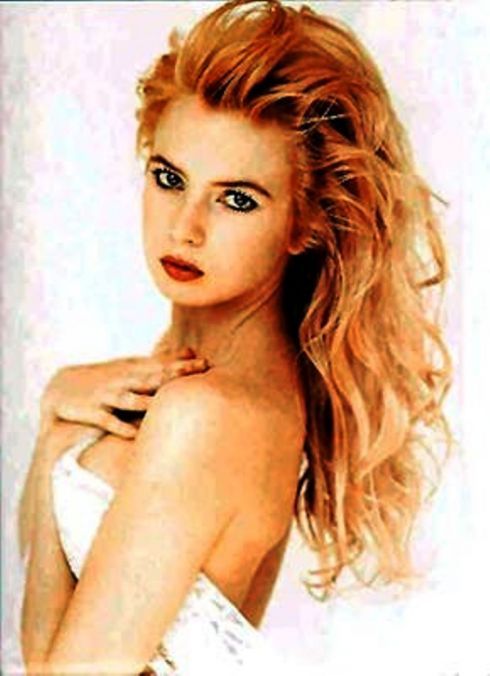https://www.showbiz.cz/files/gallery/aa/aa45e373068c80c029f1453e46b4ba4f1312557437.jpg