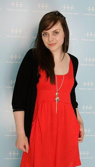 https://www.showbiz.cz/files/gallery/ae/aeae6c62577759d0a525fd958963f74a1312575363.jpg