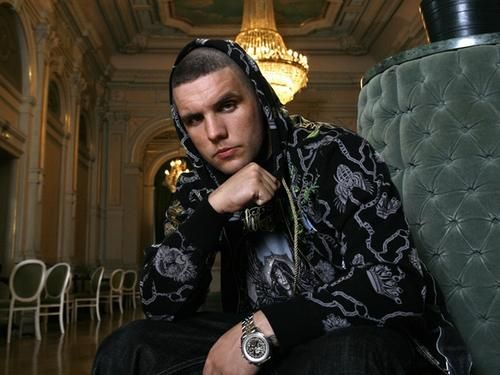 https://www.showbiz.cz/files/gallery/af/afa7dbc1c78a27261a93d1b22f7c1f761312560520.jpg
