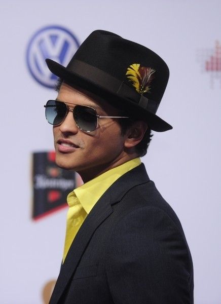 https://www.showbiz.cz/files/gallery/b0/b0afbd837d8c59e21f04501eec7ad7fb1312483569.jpg