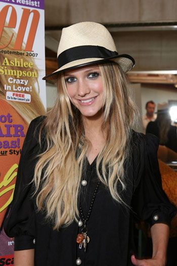 https://www.showbiz.cz/files/gallery/b2/b2c0fc846494bf4af2e36216c8e9019e1312476026.jpg