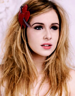 https://www.showbiz.cz/files/gallery/b3/b3b6dcaf7e365ed811d4b64b783faf001312526010.jpg