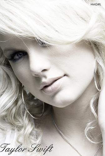 https://www.showbiz.cz/files/gallery/b5/b51bfeab867be8a7b60e9f49b4cdeb2a1312537071.jpg