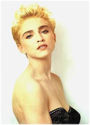https://www.showbiz.cz/files/gallery/be/bebe8f7de086276020bcdb53fb338a751312527790.jpg