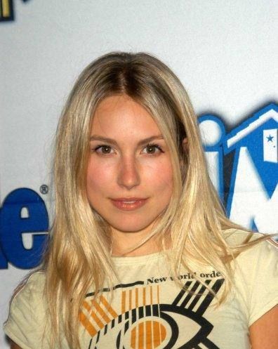 https://www.showbiz.cz/files/gallery/c4/c4fd9a37961b0a872ed2fb3256c721c01312548479.jpg