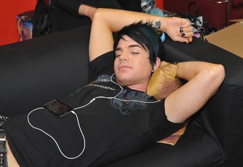 https://www.showbiz.cz/files/gallery/c7/c7e1cd78ed68a23c661b4aca87213b0c1312543236.jpg