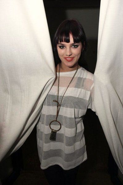 https://www.showbiz.cz/files/gallery/c7/c7f892935fbca44f2c0ba99c514aa3681312530172.jpg