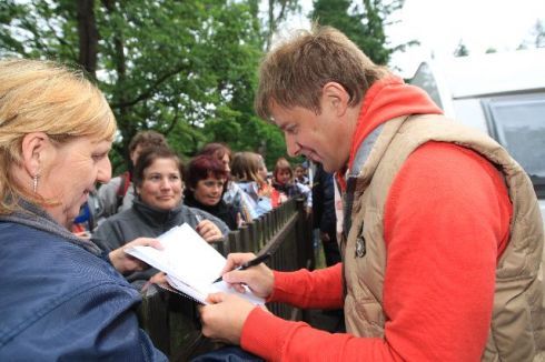 https://www.showbiz.cz/files/gallery/ca/ca2fdd0f3b39f7b045e960ad5f09dbc31312494227.jpg