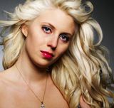 https://www.showbiz.cz/files/gallery/cb/cbf74d2c6e8007c09cb44c22f07b67911312546853.jpg