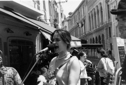 https://www.showbiz.cz/files/gallery/cf/cfb378c47bf13eeb8e3b4fc66f12f67e1312526967.jpg