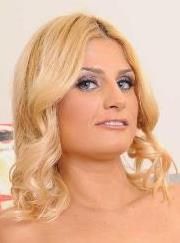 https://www.showbiz.cz/files/gallery/d4/d49b377b09c0a83e19e1f64a901907a0.jpg