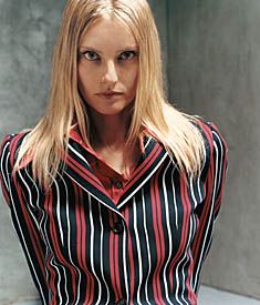 https://www.showbiz.cz/files/gallery/d6/d68016e88d982c8dc8c86f2ae2e1a25f1312564116.jpg