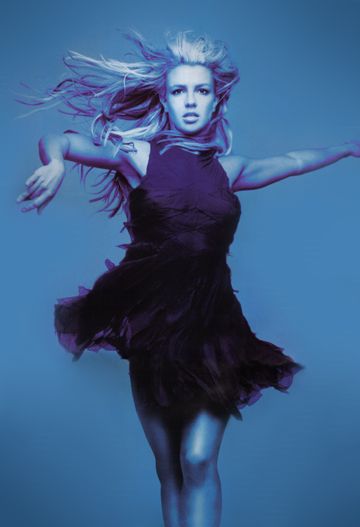 https://www.showbiz.cz/files/gallery/d7/d7ecf0a2af4e3c02531df797d881bed91312579537.jpg