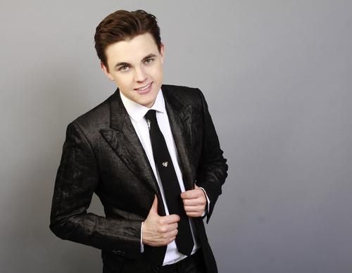 https://www.showbiz.cz/files/gallery/d9/d9fed0782fa2189b2211f540e21cb24f1312542227.jpg