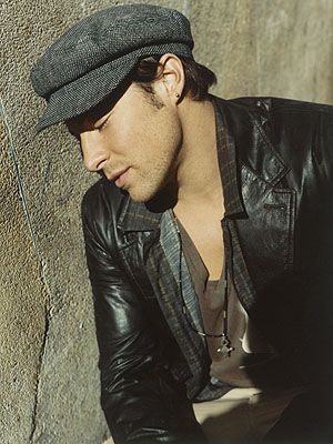 https://www.showbiz.cz/files/gallery/db/db5a46c4f1f2654f11999d18c9d83d0a1312584114.jpg