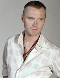 https://www.showbiz.cz/files/gallery/dd/dda29f035973c2a43c813401f609f2bc1312484858.jpg