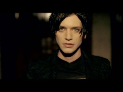 https://www.showbiz.cz/files/gallery/e3/e3ccc45e2508348fb0daf125adba70901312561233.jpg
