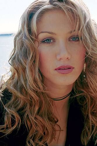 https://www.showbiz.cz/files/gallery/e7/e79f33a28d950fdf832bf547a4d22e261312485634.jpg