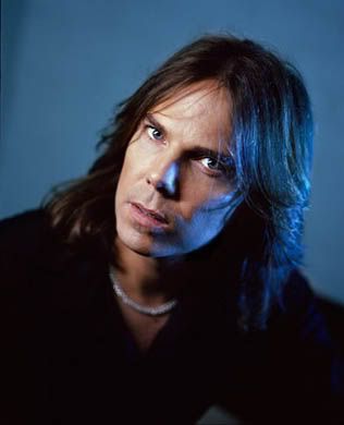 https://www.showbiz.cz/files/gallery/e8/e881c443d8bde22caab47a715fccc2bd1312616647.jpg