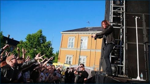 https://www.showbiz.cz/files/gallery/ec/ec2af75efb243e27b3875edd84aee0a41312616657.jpg