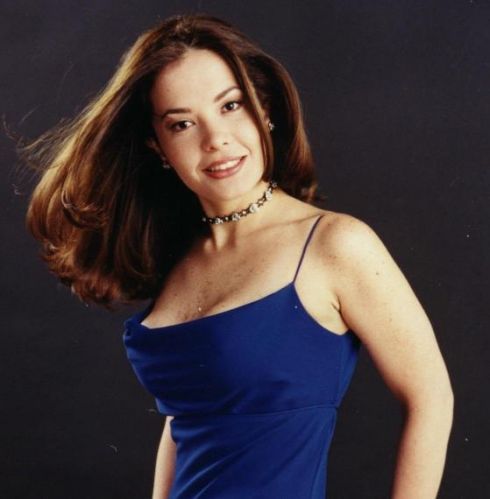 https://www.showbiz.cz/files/gallery/ee/eeb6ed84d19cdde31335a82cfc04eae01312570844.jpg