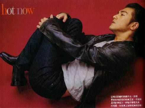 https://www.showbiz.cz/files/gallery/f5/f57b455ec3bfe955a3608e84d2192ef51312552436.jpg