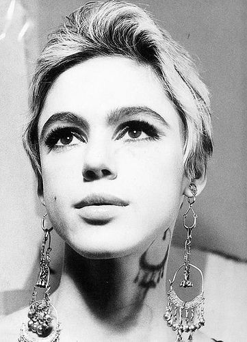 https://www.showbiz.cz/files/gallery/f9/f9540b035b7fb3383f2b844f5e0288821312542931.jpg